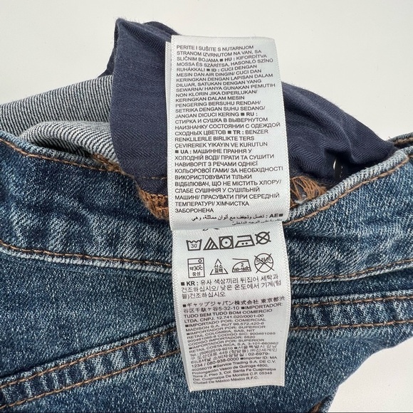 GAP 3" Cut Off Denim Jean Shorts Size 29 Women's - Picture 9 of 11